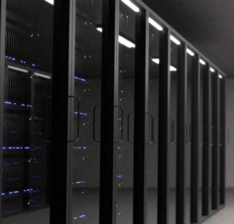 Yilkomer Crown Tesisi Server Odaları görüntüsü