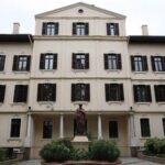 fransız lisesi yilkomer